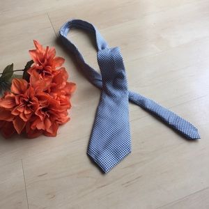 Men’s Vineyard Vine necktie